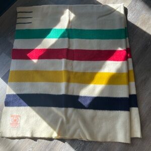 Hudson Bay striped wool blanket authentic made in England 4 point